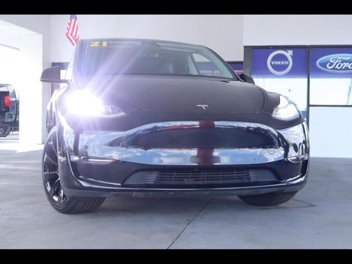 Black 2021 Tesla Model Y Long Range