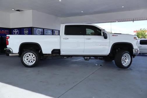 2024 Chevrolet Silverado 2500 LTZ