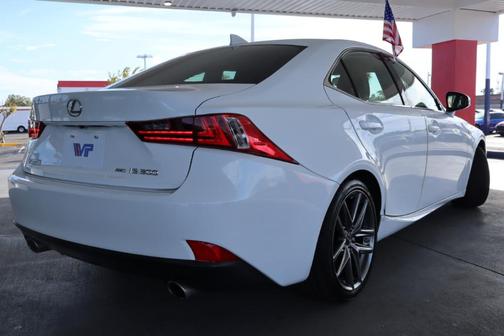 2016 Lexus IS 300 Base