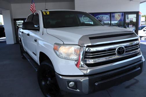 2017 Toyota Tundra SR5