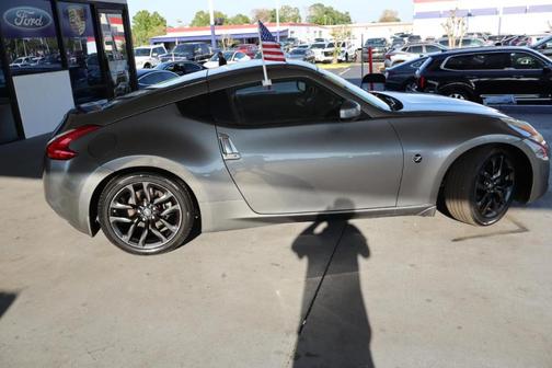 2015 Nissan 370Z Base