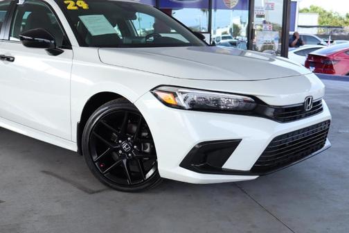 White 2024 Honda Civic Sport