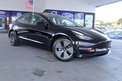 Black 2023 Tesla Model 3 Base