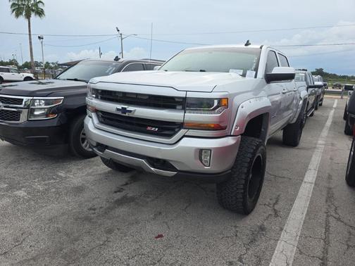 2017 Chevrolet Silverado 1500 2LT