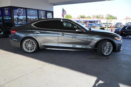 2021 Genesis G70 2.0T