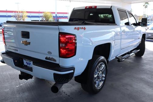 2017 Chevrolet Silverado 2500 High Country