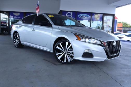 Silver 2021 Nissan Altima 2.5 SR