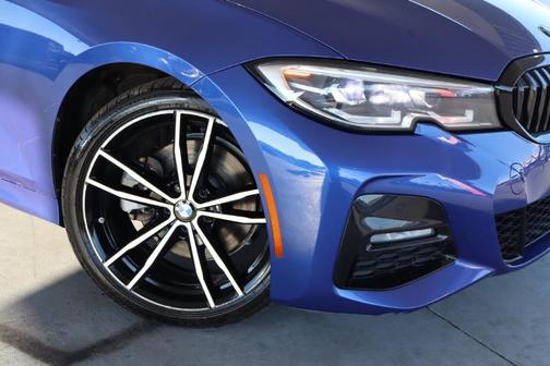 2021 BMW 330 i xDrive