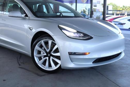 Silver 2018 Tesla Model 3 Mid Range