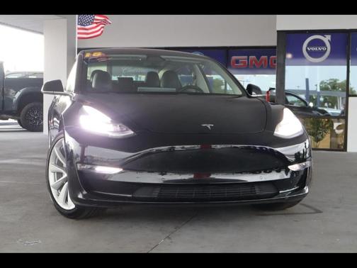 Black 2018 Tesla Model 3 Mid Range