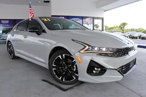 2021 Kia K5 GT-Line