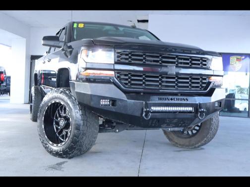 Black 2018 Chevrolet Silverado 1500 1LT