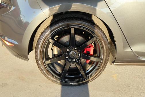 2017 Volkswagen Golf GTI Sport 4-Door