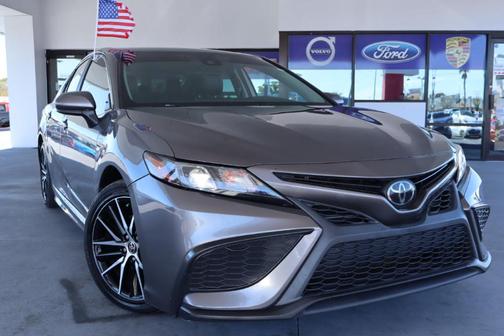 2021 Toyota Camry SE