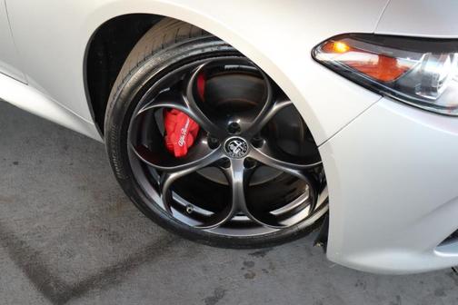 2019 Alfa Romeo Giulia Ti