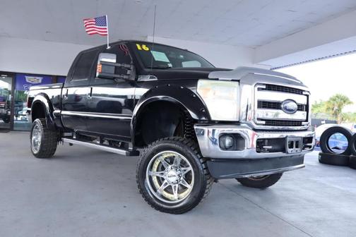Black 2016 Ford F-250 Platinum