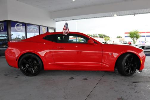 2017 Chevrolet Camaro 1LT