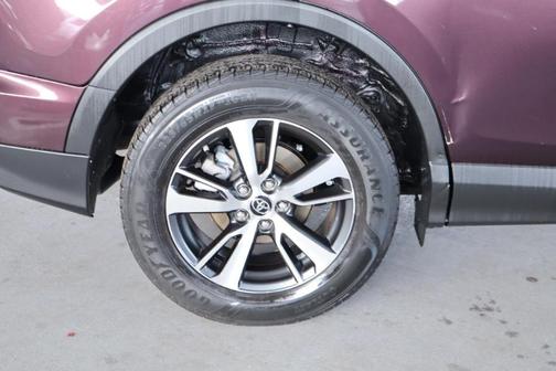 Maroon 2018 Toyota RAV4 XLE
