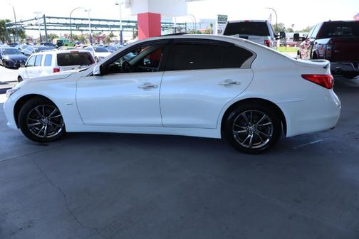 2017 INFINITI Q50 3.0T Signature Edition