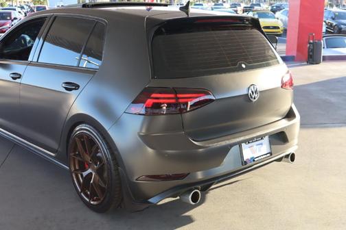 2021 Volkswagen Golf GTI 2.0T Autobahn