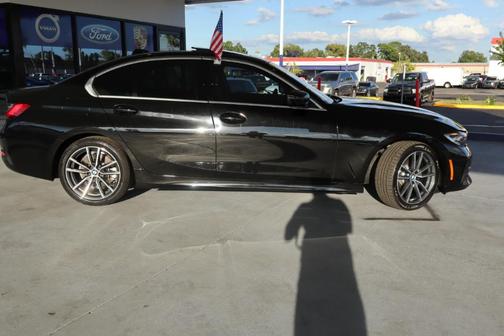 2020 BMW 330 i