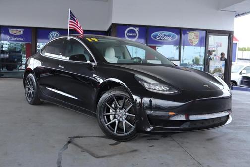 Black 2019 Tesla Model 3 Long Range