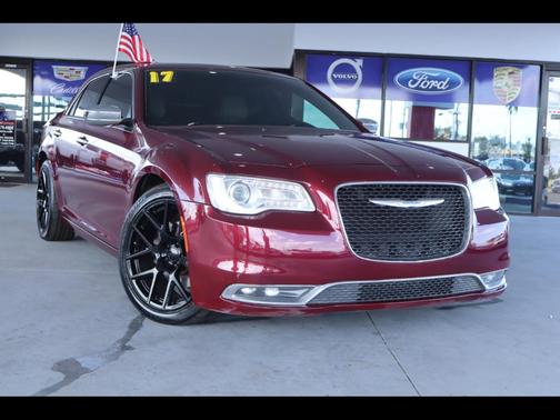 2017 Chrysler 300C Base