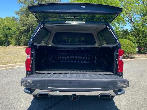 Black 2019 Chevrolet Silverado 1500 LT