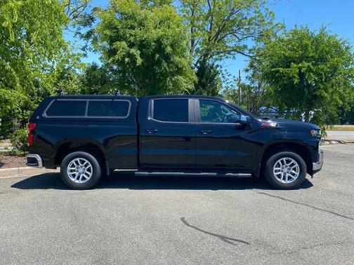 Black 2019 Chevrolet Silverado 1500 LT