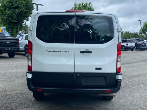 OXFORD WHITE 2025 Ford Transit-250 BASE