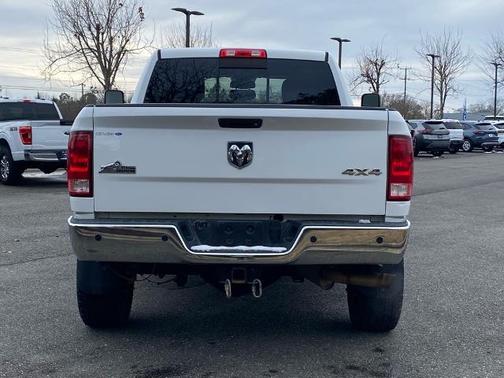 2018 RAM 3500 SLT