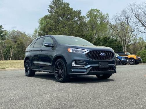 2024 Ford Edge ST