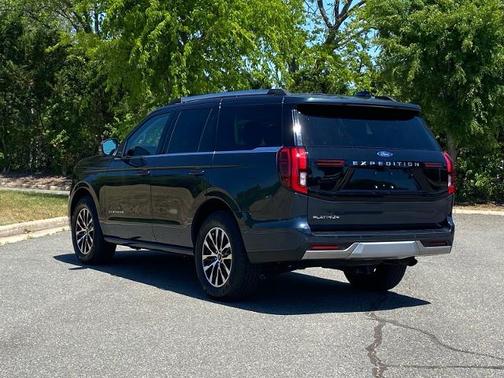 STONE BLUE METALLIC 2025 Ford Expedition PLATINUM