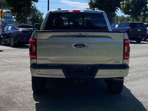 ICONIC SILVER METALLIC 2023 Ford F-150 XLT