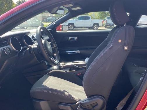 2020 Ford Mustang ECOBOOST