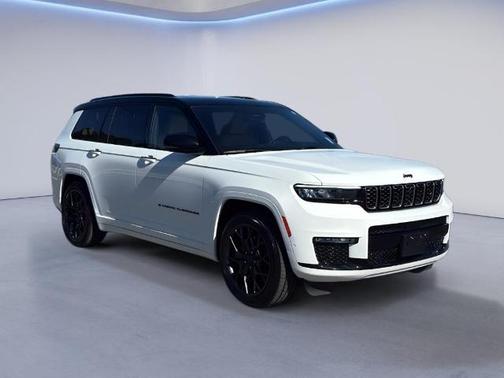 2024 Jeep Grand Cherokee SUMMIT