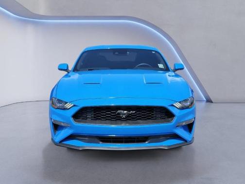 2022 Ford Mustang ECOBOOST