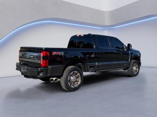 2024 Ford F-250 KING RANCH
