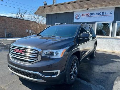 2017 GMC Acadia SLT-1