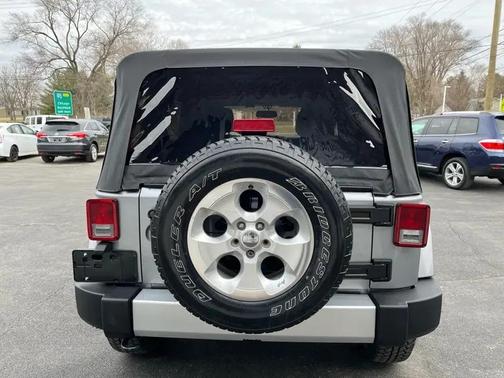 2014 Jeep Wrangler Unlimited Sahara
