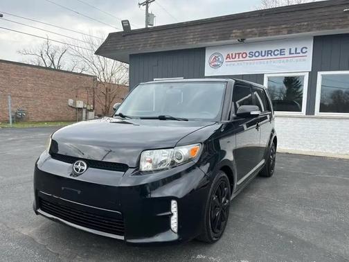 Black Sand Pearl 2013 Scion xB 10 Series