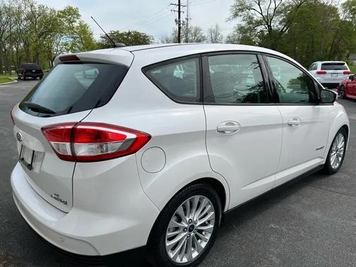 White 2017 Ford C-Max Hybrid SE