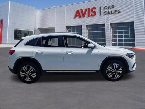 White 2025 Mercedes-Benz GLA 250 4MATIC