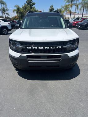 Oxford White 2025 Ford Bronco Sport Outer Banks