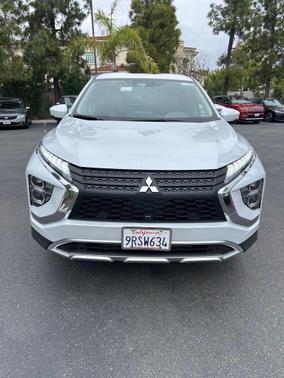 White Diamond 2025 Mitsubishi Eclipse Cross SE