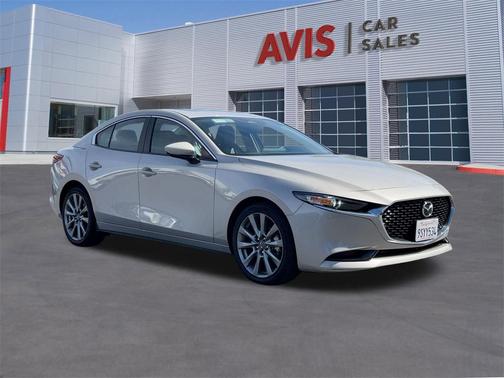 2025 Mazda Mazda3 FWD w/Preferred Package