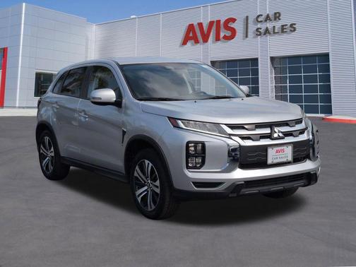 Alloy Silver Metallic 2025 Mitsubishi Outlander Sport SE