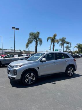 Alloy Silver Metallic 2025 Mitsubishi Outlander Sport SE