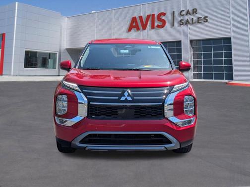 Red Diamond 2025 Mitsubishi Outlander SE