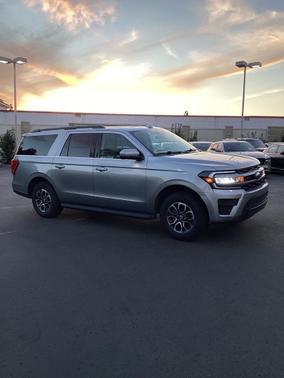 2024 Ford Expedition Max XLT